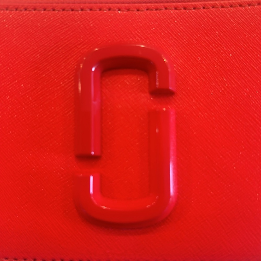 Marc Jacobs snapshot bag. - Picture 2 of 4